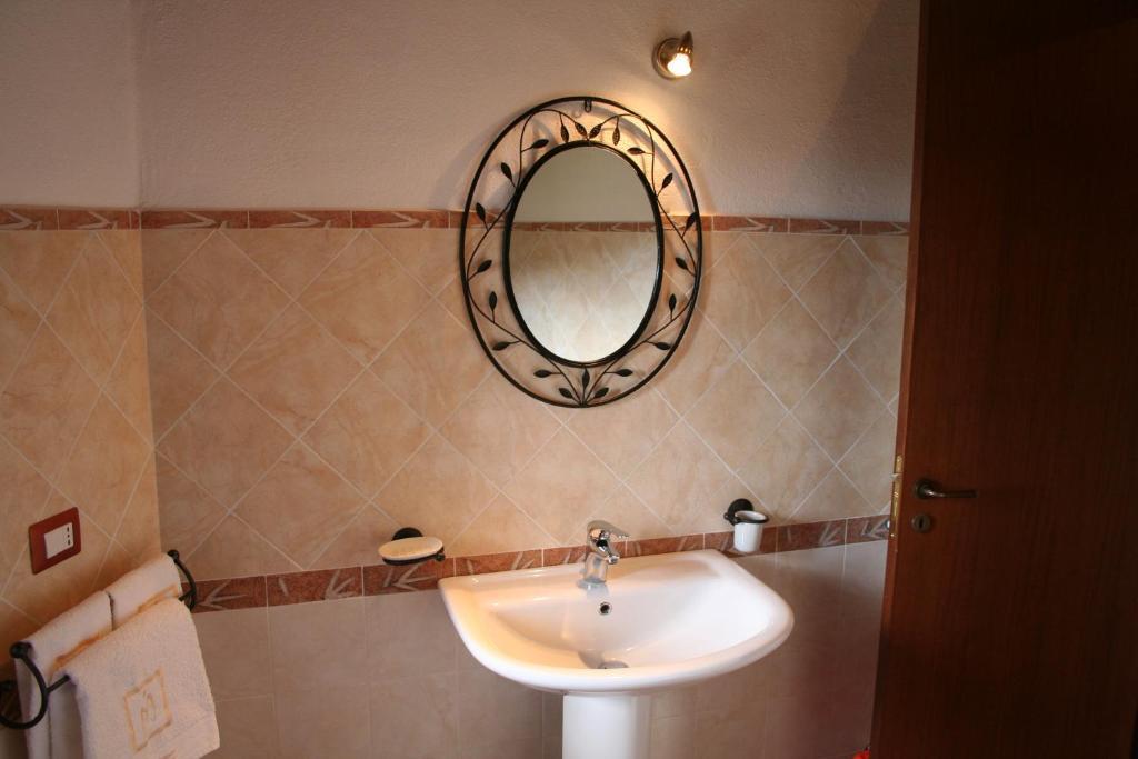 Country House B&B Antica Dimora Del Sole Camerota Exteriör bild