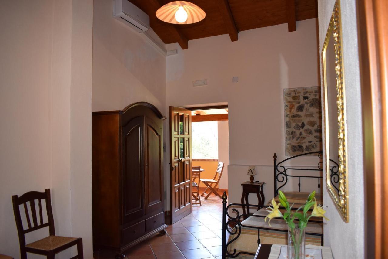Country House B&B Antica Dimora Del Sole Camerota Exteriör bild